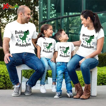 2023 Coincidencia De La Familia Trajes Camiseta De Regalo De Cumpleaños De La Camisa De Dinosaurio Nombre Personalizado Camiseta De Niñas Ropa De Niños De Papi Mami Trajes