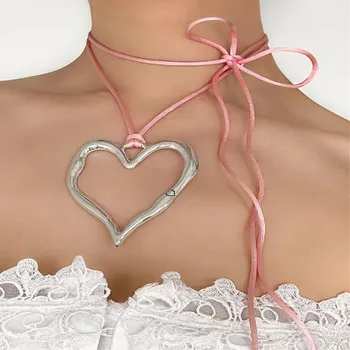 2023 Popular Hueco De Forma De Corazón Collar De Las Mujeres De Cuero Simple Cuerda Del Collar De La Personalidad De Viaje De Parte De Los Accesorios De Moda