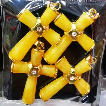 Atractivo 35X25MM Naranja Jades de Bolas de Piedra de Oro de la Cruz Amuleto Colgante 1PCS