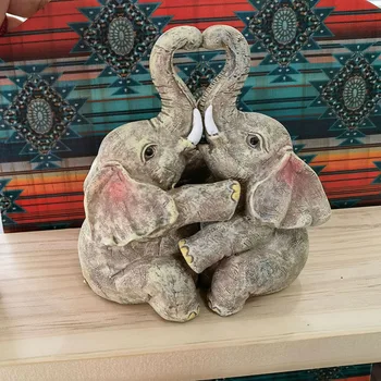 Elefante de resina adorno de Jardín el amor a los Animales par de abrazar la estatua de la decoración del Hogar