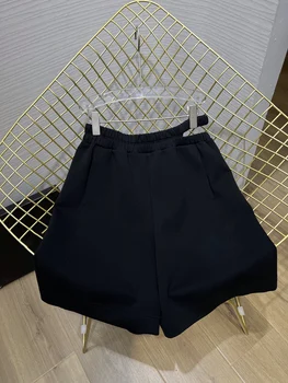 Hueco de la cintura de diseño de sentido casual pantalones cortos negros