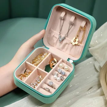 Simple y portátil, caja de joyería, versión coreana del anillo del pendiente de la caja de almacenamiento, cremallera cubierta plegable, fácil de llevar a la pequeña caja de joyería
