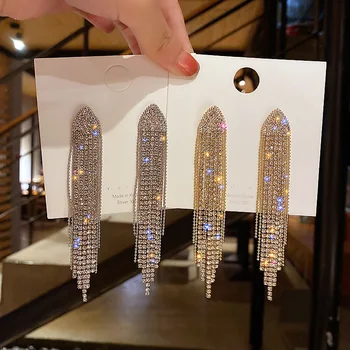 XIALUOKE Borla Triángulo de Cristal Pendientes de la Gota Para Mujeres Llena Rhinestone Aretes Largos desfile de Moda de la Joyería